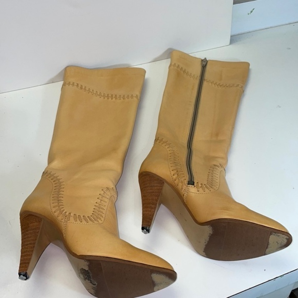 Women's Tan Heeled Mid-Calf Boots - Stylish Zip Closure